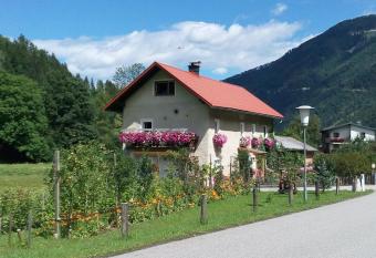 Appartment Haring has Balcony rooms