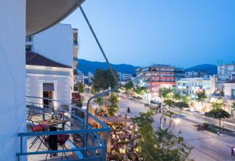 Kalamata Art Rooms has Balcony rooms