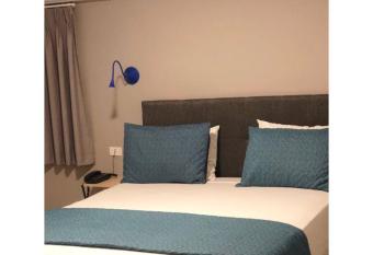 Hotel Yivinaca has Balcony rooms