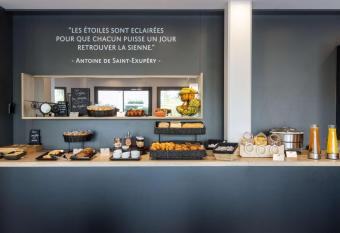 Best Western St Exupery Bordeaux Ouest allows 18 year olds to book a room