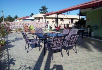 The Red Hut Inn allows 18 year olds to book a room