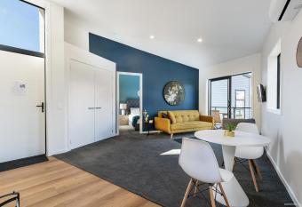 Brand New One Bedroom Apartment allows 18 year olds to book a room