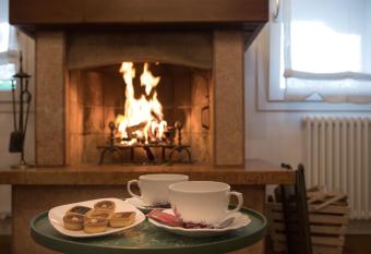 La Casa di Amedeo has Balcony rooms