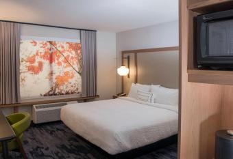 Fairfield Inn & Suites by Marriott Virgin Zion National Park allows 18 year olds to book a room