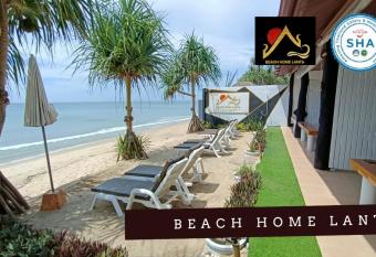 Beach Home Lanta has Balcony rooms