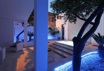 La Casa del Mercante has Balcony rooms