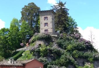 Torre Riva Dimora storica allows 18 year olds to book a room