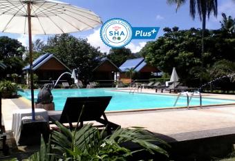 Lanta Sunny House - SHA Extra Plus has Balcony rooms