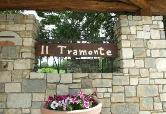 Il tramonte has Balcony rooms