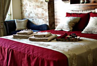 Lycurgus - The Spartan Home allows 18 year olds to book a room