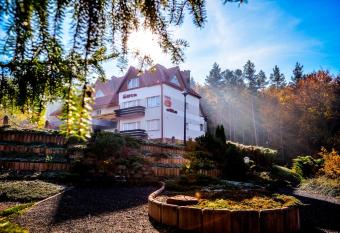 Elita Hotel & Restauracja has Balcony rooms