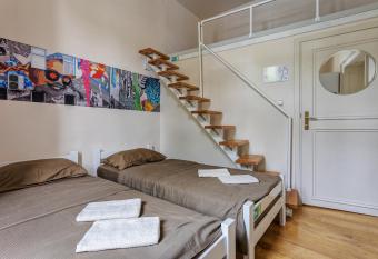 Booking BnB has Balcony rooms