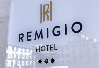 Hotel Remigio allows 18 year olds to book a room