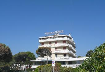 Residence Zenith has Balcony rooms