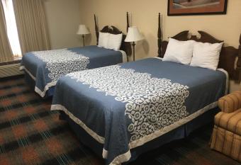 Days Inn by Wyndham Hattiesburg MS has Smoking rooms