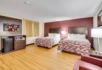 Red Roof Inn Franklin, KY allows 18 year olds to book a room