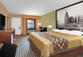 Super 8 by Wyndham Nashville West has Smoking rooms