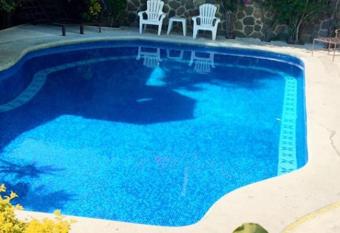 Hotel Laam has Balcony rooms