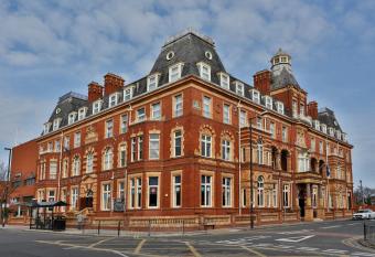 Best Western The Grand Hotel Hartlepool allows 18 year olds to book a room