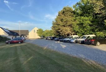 Blokhus-Hune Hotel og Vandrerhjem has Balcony rooms