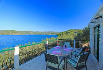 Paradise has Balcony rooms