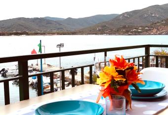 La Casa di Mia has Balcony rooms