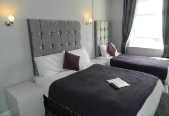 Ocean Bay allows 18 year olds to book a room