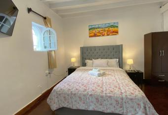 Lion Backpackers has Balcony rooms