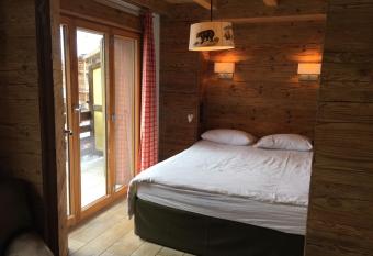 Verbier Valmont in center allows 18 year olds to book a room
