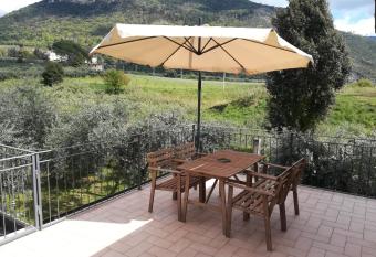 L oasi di Alice has Balcony rooms