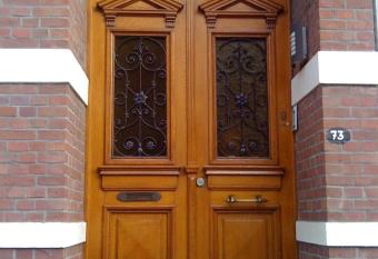 Le Home allows 18 year olds to book a room