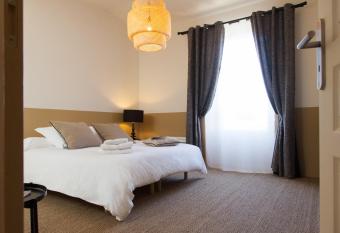 Il   tait une fois chez moi- La maison d Eug  nie has Balcony rooms