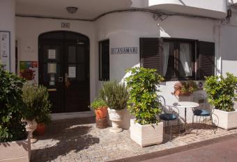 Guest House Dianamar has Balcony rooms