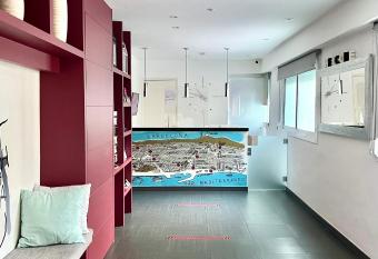 Pensi  n Peir   has Balcony rooms