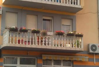 Guest house  has Balcony rooms