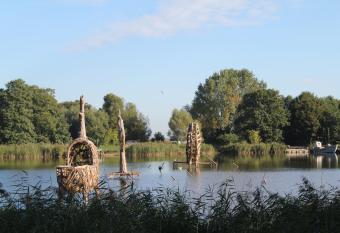 Apartmens  has Balcony rooms