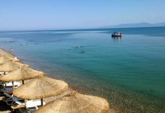 Castella Beach has Balcony rooms