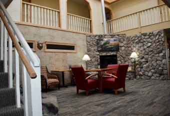 The Otter Lodge allows 18 year olds to book a room