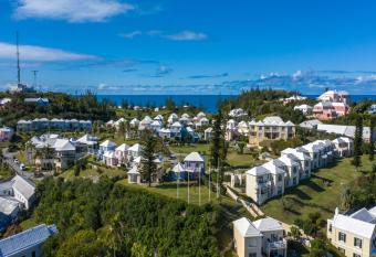 St George's Club has Balcony rooms