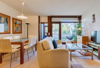 Troia Seaside has Balcony rooms