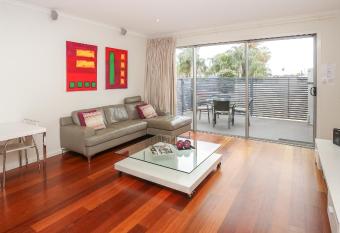 Indulge Apartments - Langtree allows 18 year olds to book a room