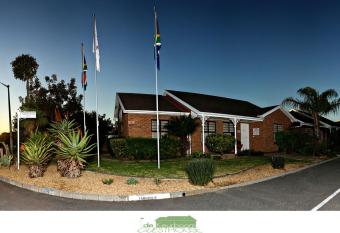 De Keurboom Guesthouse has Balcony rooms