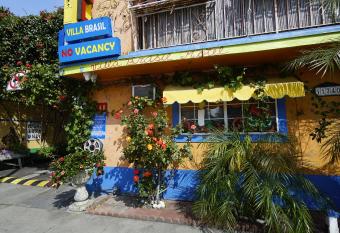 Villa Brasil Motel allows 18 year olds to book a room