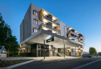 Quest Notting Hill allows 18 year olds to book a room