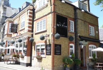 The Stag Enfield allows 18 year olds to book a room