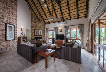 Kruger Park Lodge Unit No. 277 has Balcony rooms