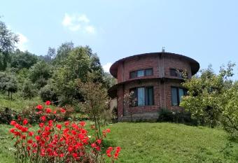 The Misty Mountains has Balcony rooms