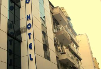 Invivo Hotel allows 18 year olds to book a room