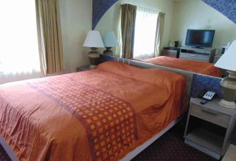 La Mirage has Smoking rooms