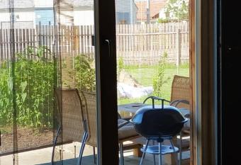 K  lna has Balcony rooms